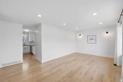 Living - 1395 W 12290 S, Riverton, UT 84065 photo 1 of 4