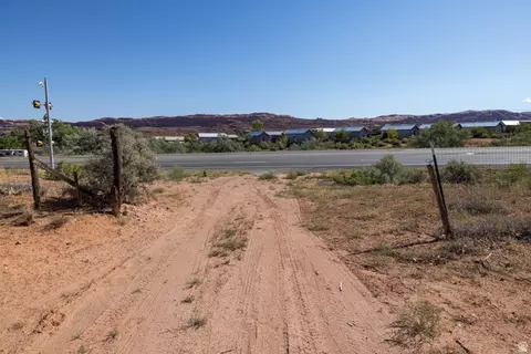 1590 S Highway 191, Moab, UT 84532 photo 5