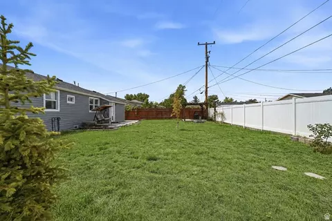 Exterior - 173 N Talbot Dr, Layton, UT 84041 photo 5 of 5