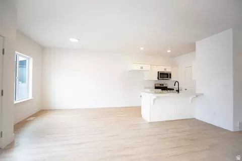 Living - 643 N 540 E #126, Salem, UT 84653 photo 2 of 2