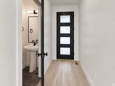 Entry Way - 284 E Legacy Trail Ln S #4, Midvale, UT 84047 photo 1 of 2