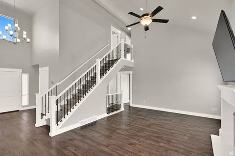 Living - 1568 E Cherry Ln, Layton, UT 84040 photo 1 of 7
