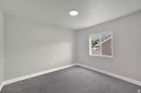 Bedroom - 1568 E Cherry Ln, Layton, UT 84040 photo 7 of 8