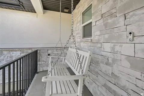 Exterior - 1568 E Cherry Ln, Layton, UT 84040 photo 5 of 10