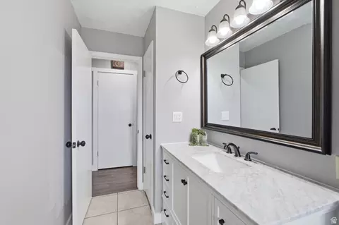 Bath - 1245 N 200 W, Orem, UT 84057 photo 2 of 2