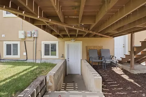 Exterior - 1245 N 200 W, Orem, UT 84057 photo 5 of 9