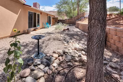 Exterior - 890 E Oak St, Moab, UT 84532 photo 8 of 9