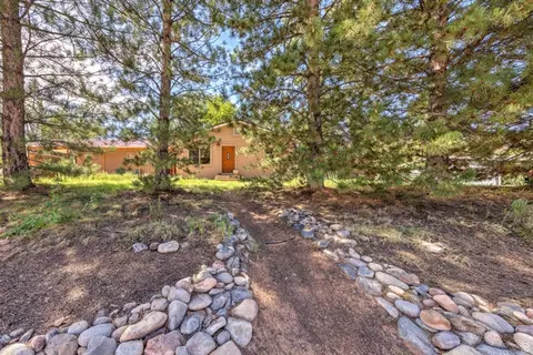Exterior - 890 E Oak St, Moab, UT 84532 photo 1 of 9