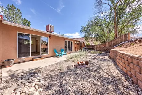 Exterior - 890 E Oak St, Moab, UT 84532 photo 5 of 9