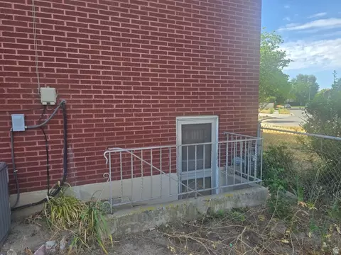 Exterior - 247 E Nicoletti Dr, Midvale, UT 84047 photo 8 of 8