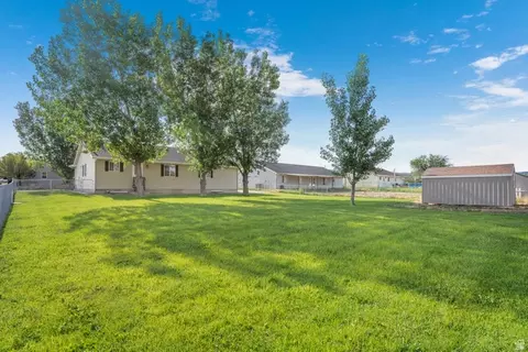 Exterior - 30 S 475 E, Enterprise, UT 84725 photo 4 of 7