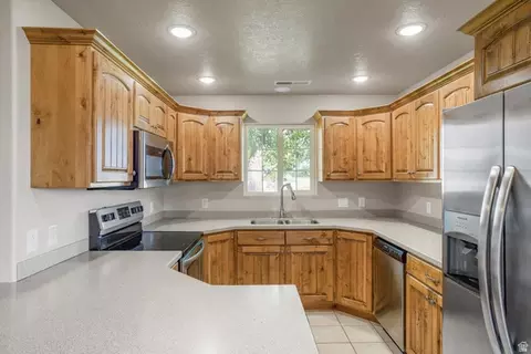 Kitchen - 30 S 475 E, Enterprise, UT 84725 photo 5 of 5