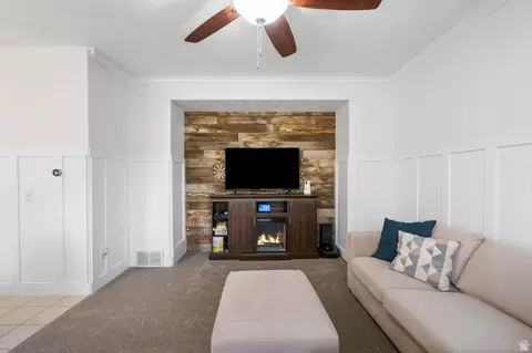 Living - 8757 N Jefferson Dr, Eagle Mountain, UT 84005 photo 2 of 3