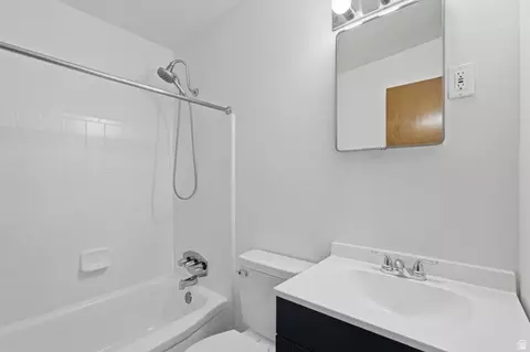 Bath - 785 Simoron Dr, Ogden, UT 84404 photo 1 of 1