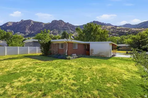 Exterior - 785 Simoron Dr, Ogden, UT 84404 photo 4 of 5
