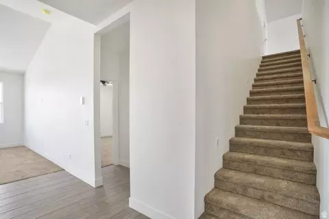 Entry Way - 791 E 200 S, Enterprise, UT 84725 photo 2 of 2
