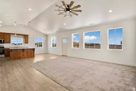 Living - 791 E 200 S, Enterprise, UT 84725 photo 1 of 4