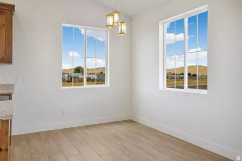 Dining - 791 E 200 S, Enterprise, UT 84725 photo 1 of 1