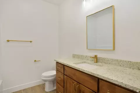 Bath - 791 E 200 S, Enterprise, UT 84725 photo 6 of 9
