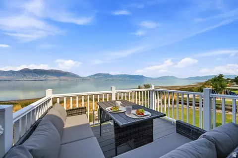 2848 S Greenhead Dr, Saratoga Springs, UT 84045