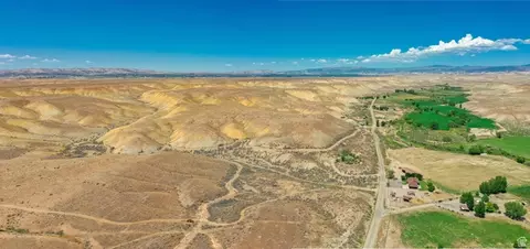 8264 E Brush Rd, Jensen, UT 84035 photo 11