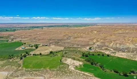 8264 E Brush Rd, Jensen, UT 84035 photo 5