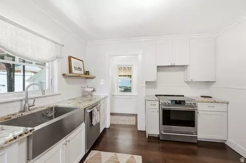 Kitchen - 134 E 100 S, Bountiful, UT 84010 photo 2 of 4