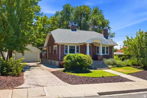 Exterior - 134 E 100 S, Bountiful, UT 84010 photo 11 of 13