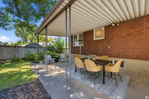 Exterior - 134 E 100 S, Bountiful, UT 84010 photo 2 of 13