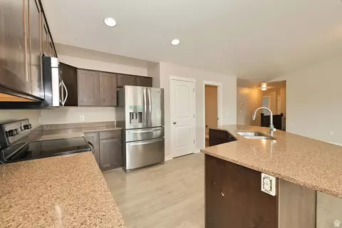 Kitchen - 1065 S 1650 E, Clearfield, UT 84015 photo 3 of 5