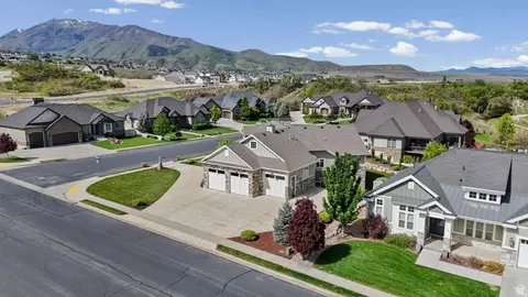 View/Area - 381 E 1260 S, Salem, UT 84653 photo 3 of 8