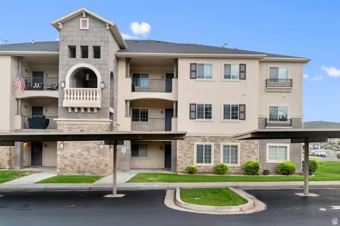 Exterior - 3635 E Clear Rock Rd #L6, Eagle Mountain, UT 84005 photo 2 of 3