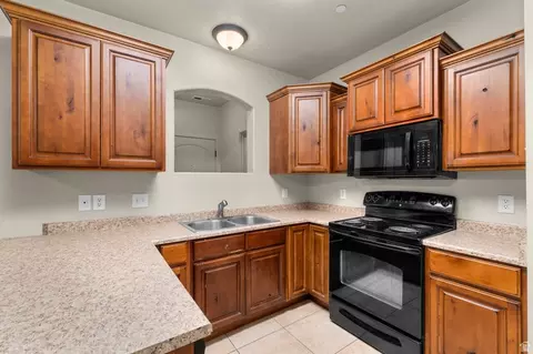 Kitchen - 3635 E Clear Rock Rd #L6, Eagle Mountain, UT 84005 photo 1 of 1