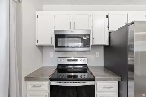 Kitchen - 582 4th St, Ogden, UT 84404 photo 3 of 3