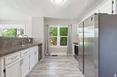 Kitchen - 582 4th St, Ogden, UT 84404 photo 1 of 3