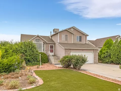 3932 S Redhawk Rd W, West Valley City, UT 84119