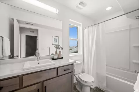 Bath - 858 W Wickham Dr S, Murray, UT 84123 photo 3 of 4