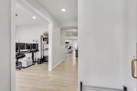 Entry Way - 938 Elgin Ave S, Millcreek, UT 84106 photo 2 of 3