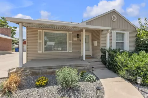 Exterior - 938 Elgin Ave S, Millcreek, UT 84106 photo 3 of 5