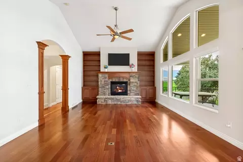 Living - 348 S Hound St, Morgan, UT 84050 photo 4 of 6