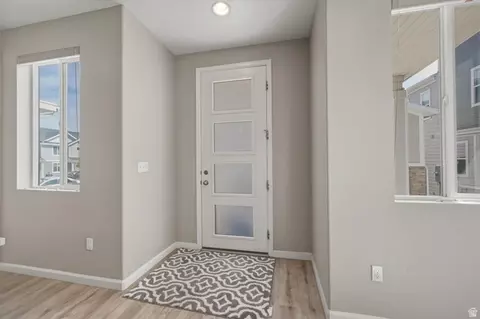 Entry Way - 1751 N 1280 E, Payson, UT 84651 photo 2 of 2
