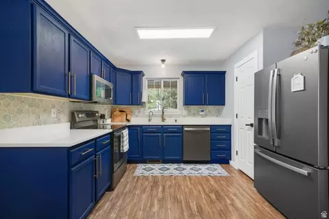 Kitchen - 4001 E Dodge St, Eagle Mountain, UT 84005 photo 1 of 1