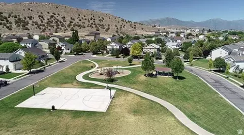 View/Area - 4001 E Dodge St, Eagle Mountain, UT 84005 photo 2 of 4