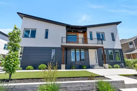 Exterior - 7045 S 300 E, Midvale, UT 84047 photo 7 of 10
