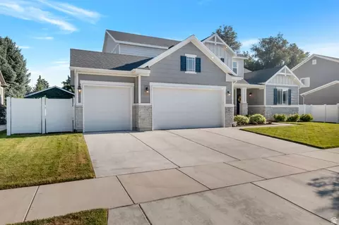 Exterior - 142 E 1820 S, Orem, UT 84058 photo 2 of 5