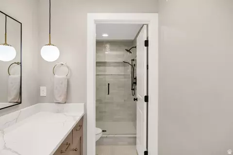 Bath - 131 N 1000 E #3, Hyde Park, UT 84318 photo 5 of 5