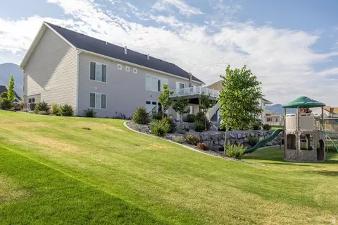 Exterior - 131 N 1000 E #3, Hyde Park, UT 84318 photo 7 of 15