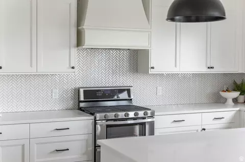 Kitchen - 131 N 1000 E #3, Hyde Park, UT 84318 photo 7 of 7