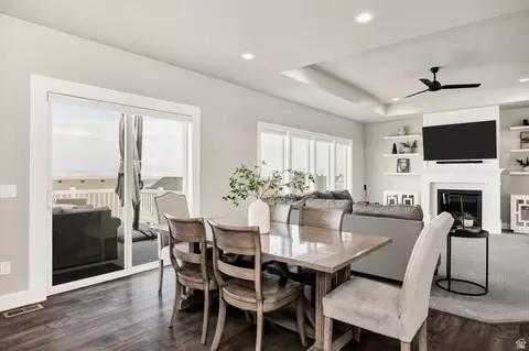 Dining - 131 N 1000 E #3, Hyde Park, UT 84318 photo 2 of 2