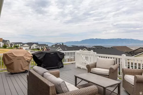 Exterior - 131 N 1000 E #3, Hyde Park, UT 84318 photo 11 of 15